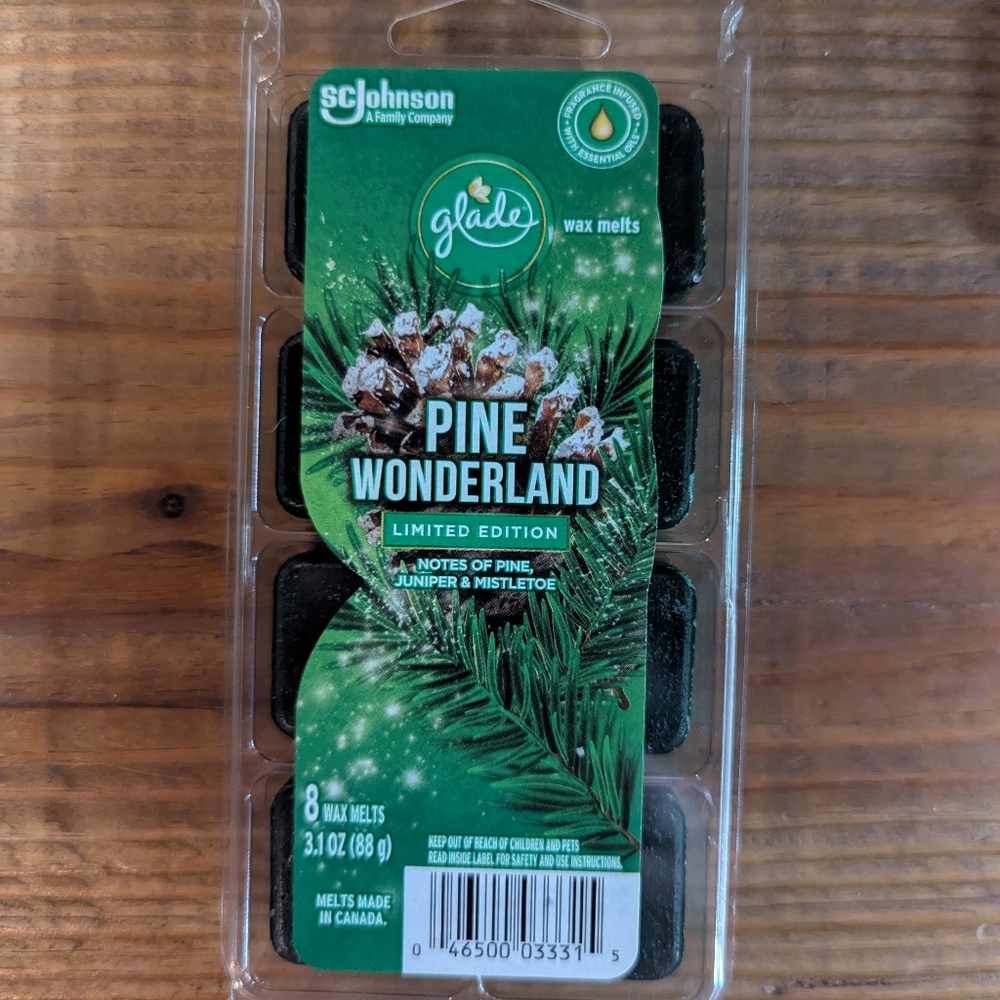 Glade "Pine Wonderland" Limited Edition Wax Melts (8 Melts In Pk) Unused, 3.1 Oz